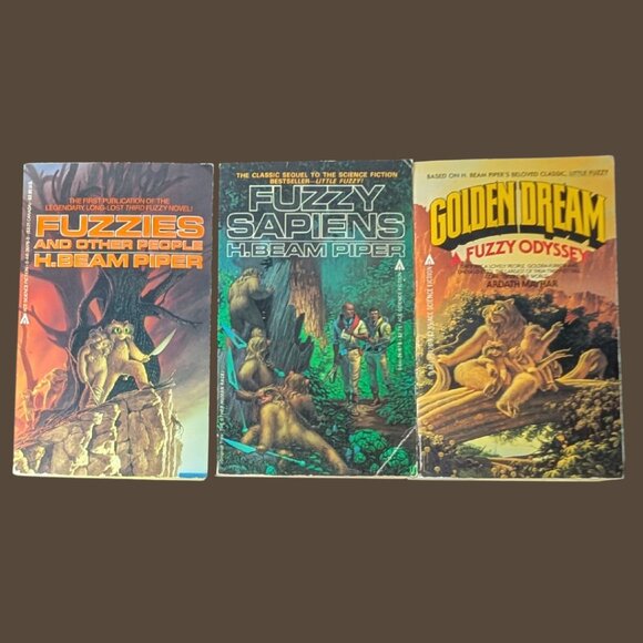 Fuzzy Sci-Fi Paperback Lot – H. Beam Piper Cult Classics (Ace Books) - Picture 1 of 2